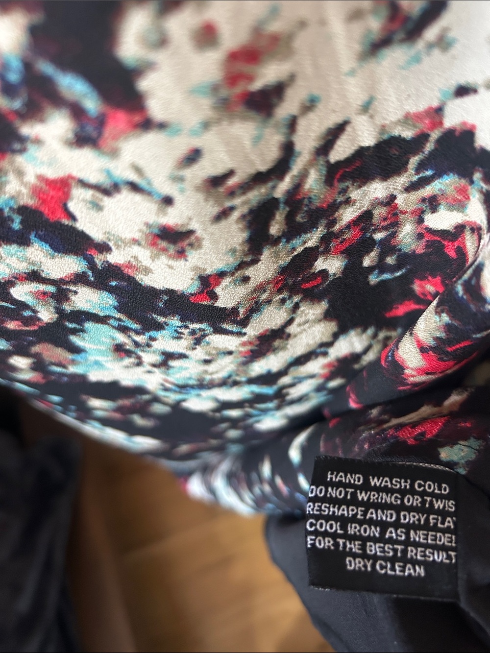 NWOT W118 Walter Baker Abstract Print Shift Dress Long Sleeve L Quiet Luxury - Picture 5 of 12